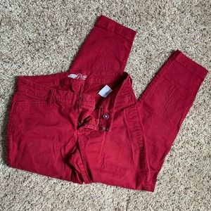 Dark red old navy pixie chino pants